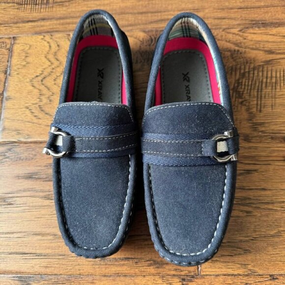 NWOB! XRAY Boy’s Stylish Navy Loafers - Size 12 - Picture 3 of 6